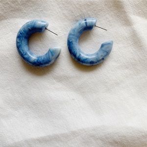 Acrylic Blue Hoops